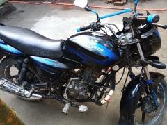 BAJAJ DISCOVER 150